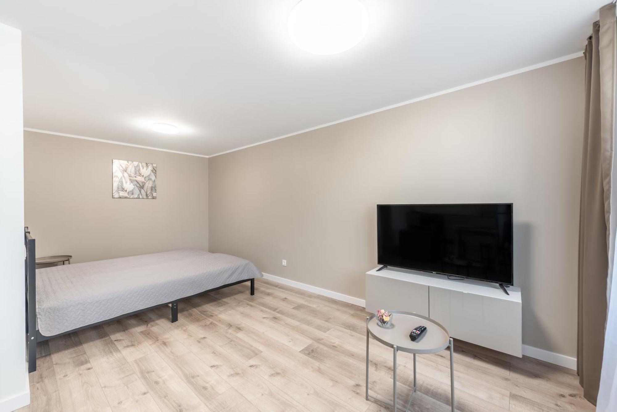 Stiklo Apartamentai Radviliskis Exterior photo
