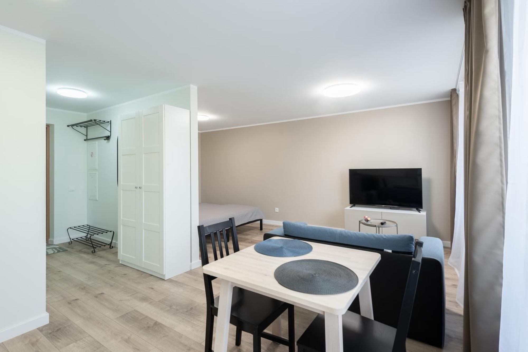 Stiklo Apartamentai Radviliskis Exterior photo