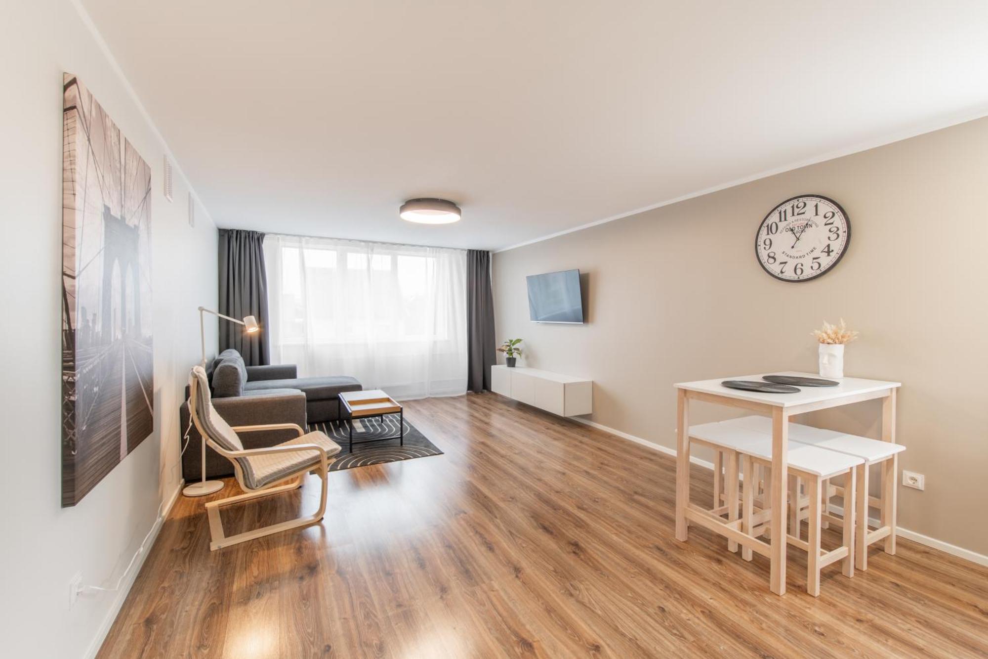 Stiklo Apartamentai Radviliskis Exterior photo